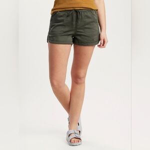 UnionBay Maribeth Sateen Pull-on Cargo Shorts, Juniors Size M